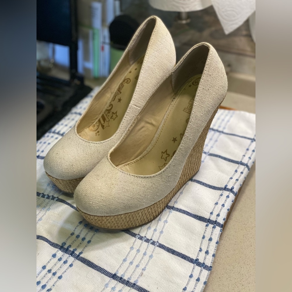 Brash Nude Wedge Heels